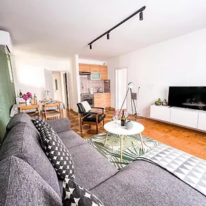  Apartment Valerian Kroatien